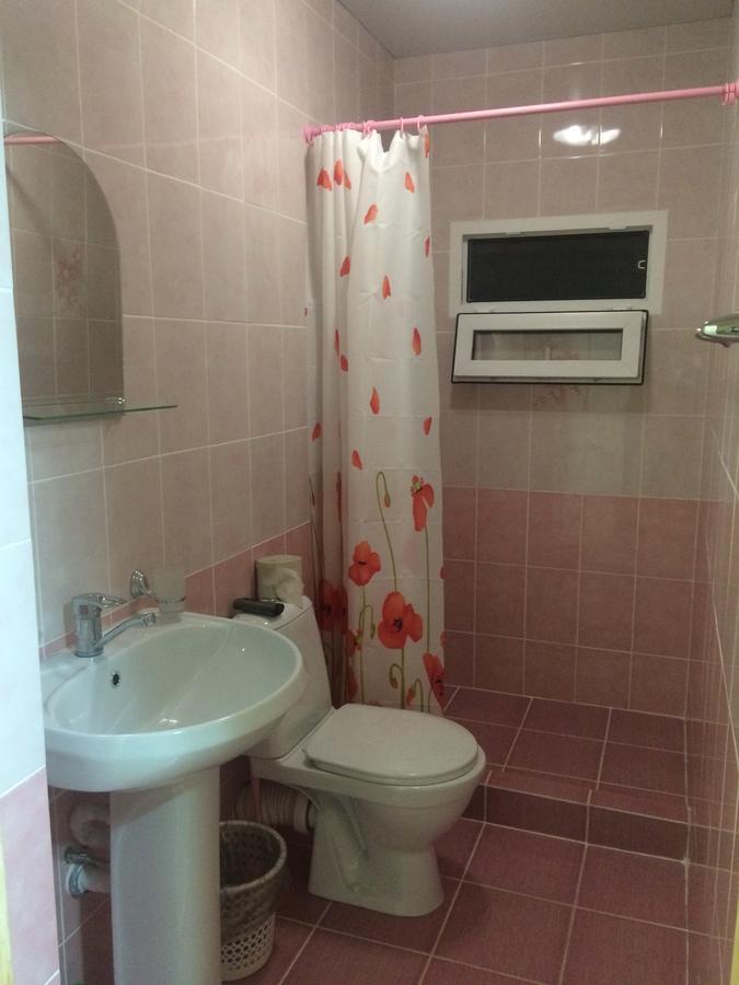 Guesthouse Tigranakert Pizunda Ngoại thất bức ảnh