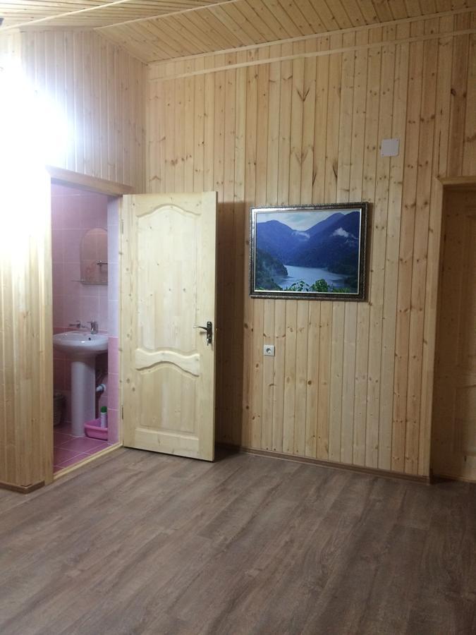 Guesthouse Tigranakert Pizunda Ngoại thất bức ảnh