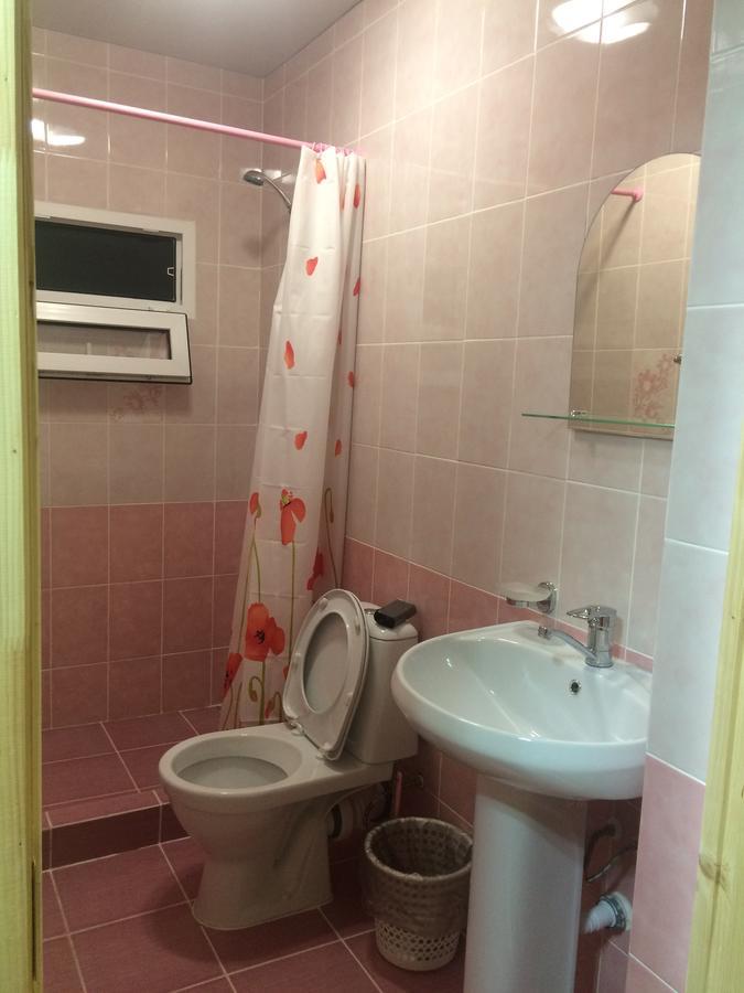 Guesthouse Tigranakert Pizunda Ngoại thất bức ảnh